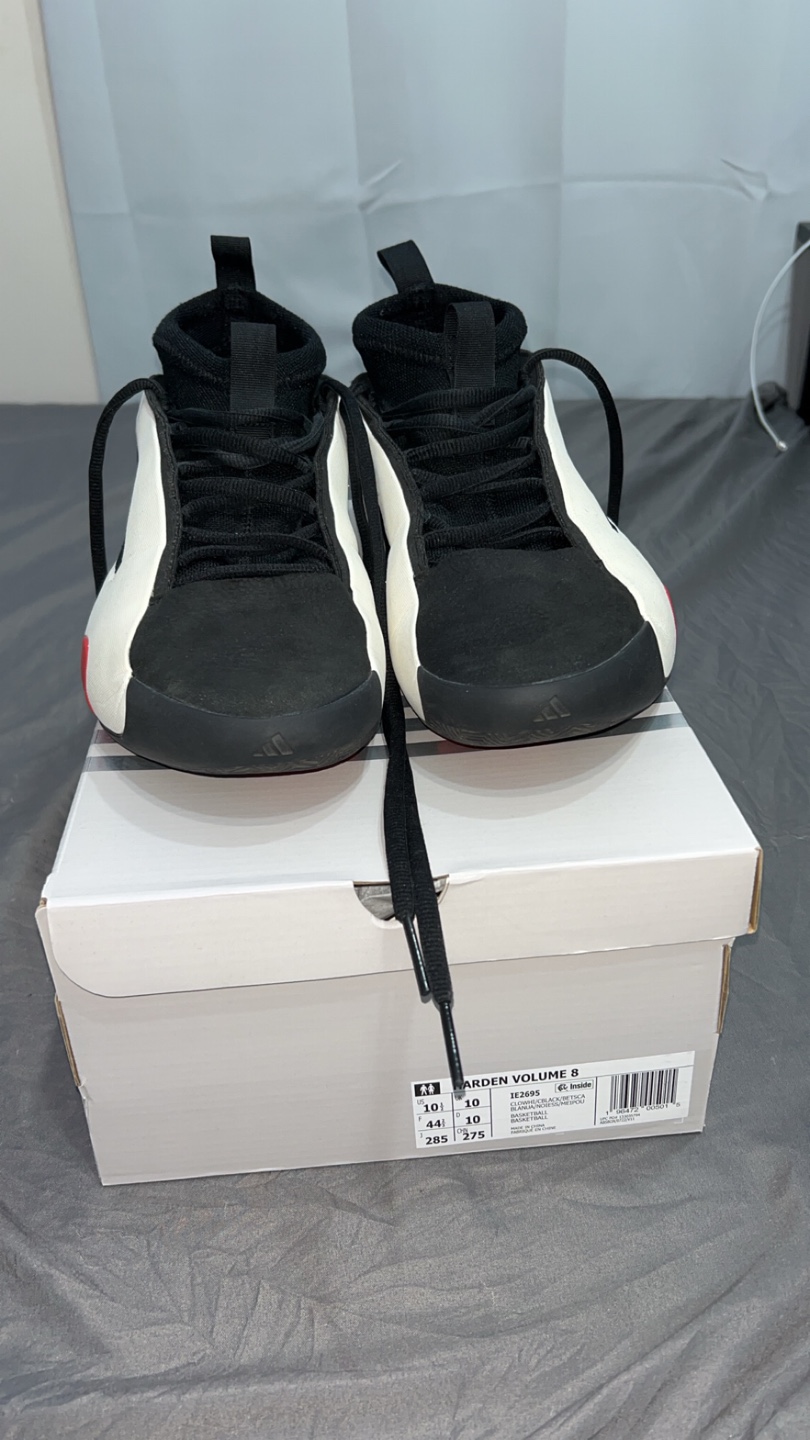 Adidas Harden Vol. 8 Basketball Shoes - Size 10.5