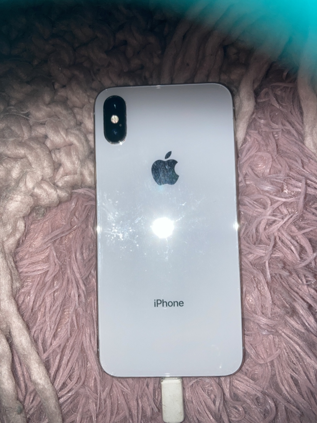 iPhone X - White - Used