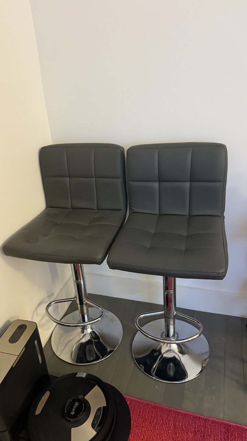 Pair of Gray PU Leather Bar Stools - photo 2