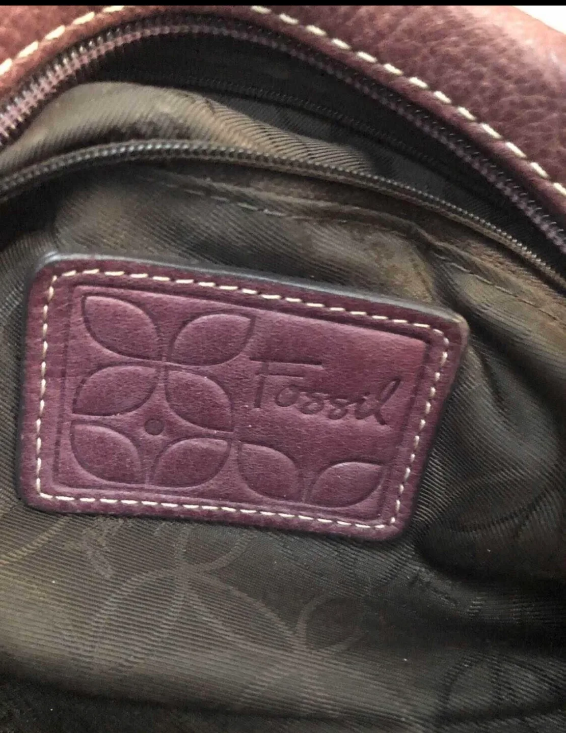 Fossil Purse - soft leather image indicator(4)