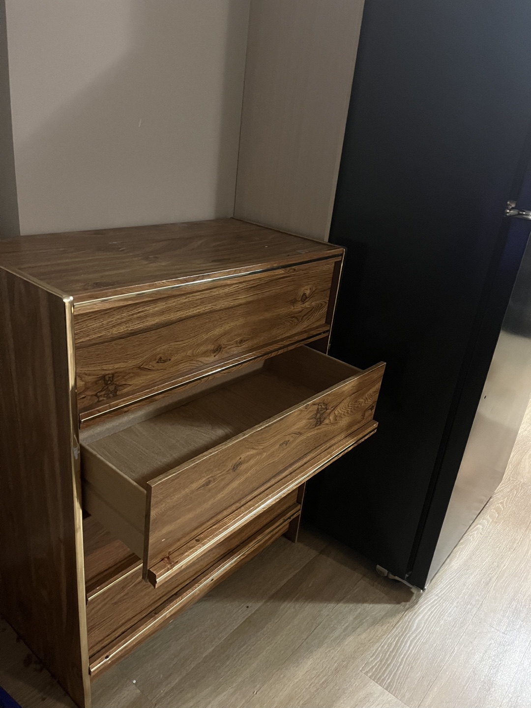 Four drawers storage  chest
