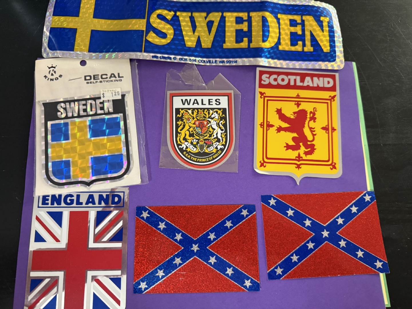 Vintage Decal Lot: Canada, US States, and International Flags - photo 3