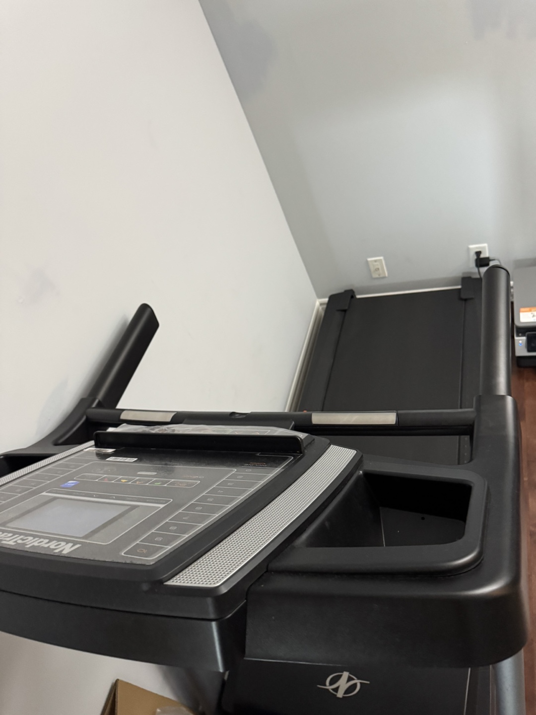 NordicTrack T 5.5 S Treadmill - photo 2