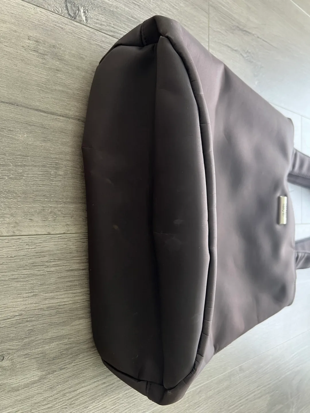 Ribbons Brown Tote Bag image indicator(4)