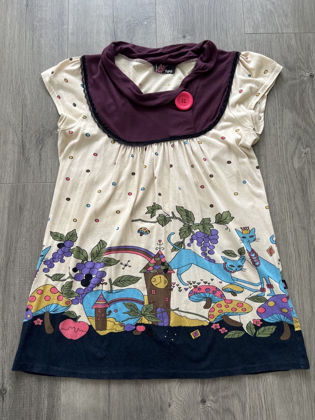 Yumi Women's whimsical print hippie top