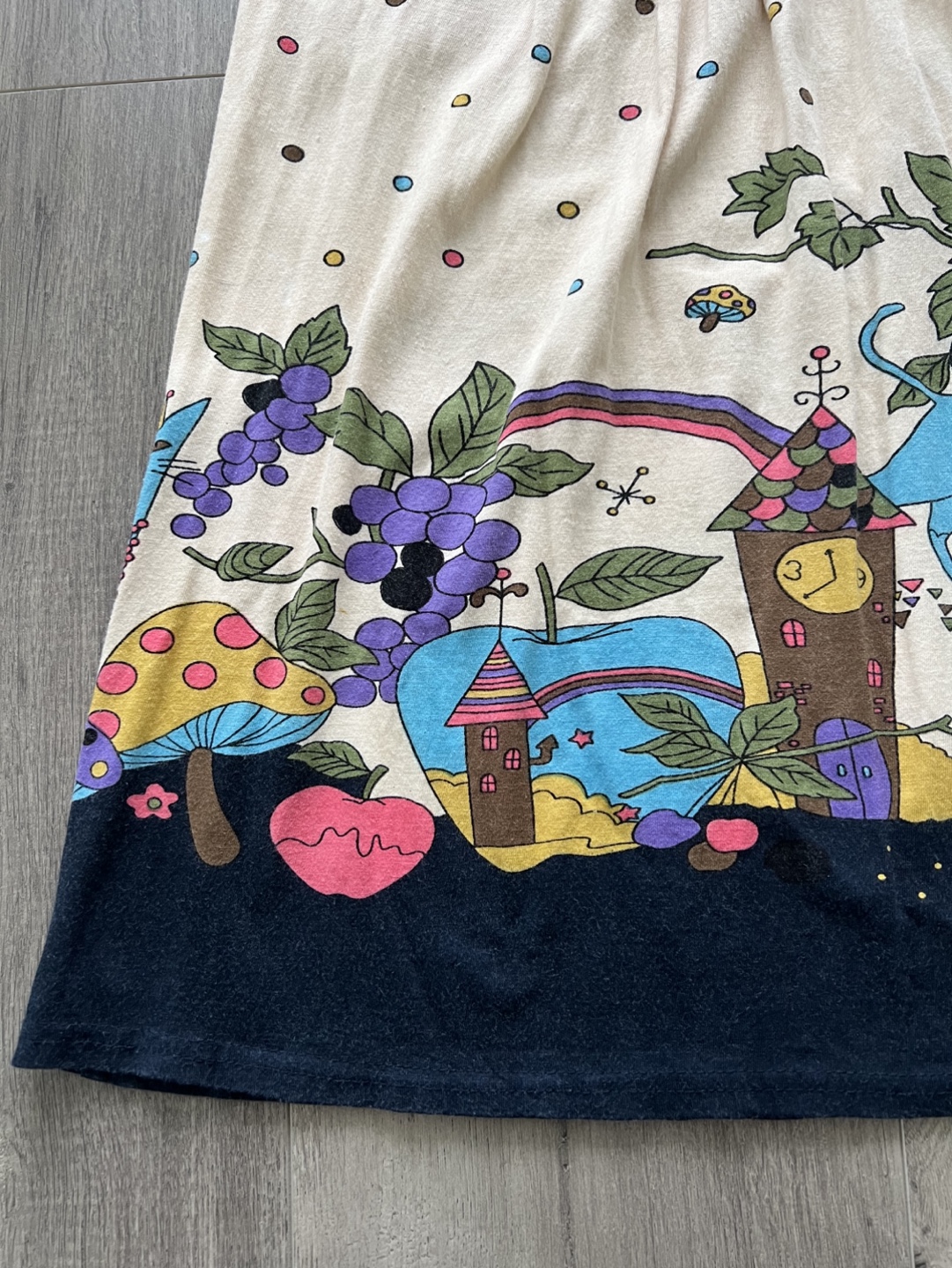 Yumi Women's whimsical print hippie top - photo 2
