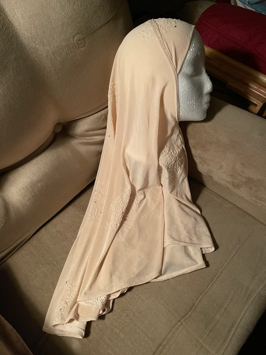 Beige Embossed Hijab image indicator(5)