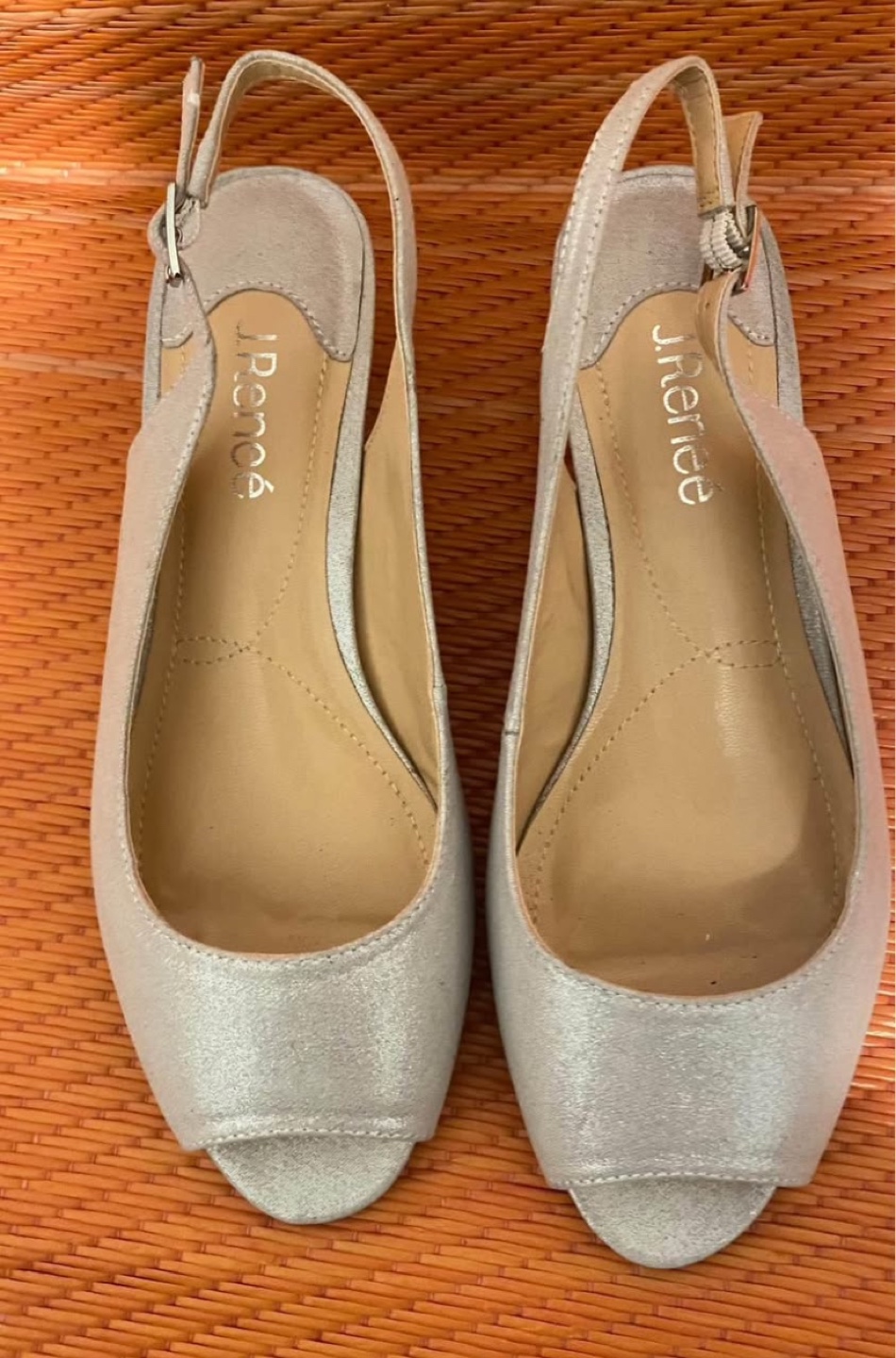 J. Renée Women's Silver Slingback  Size 8WW