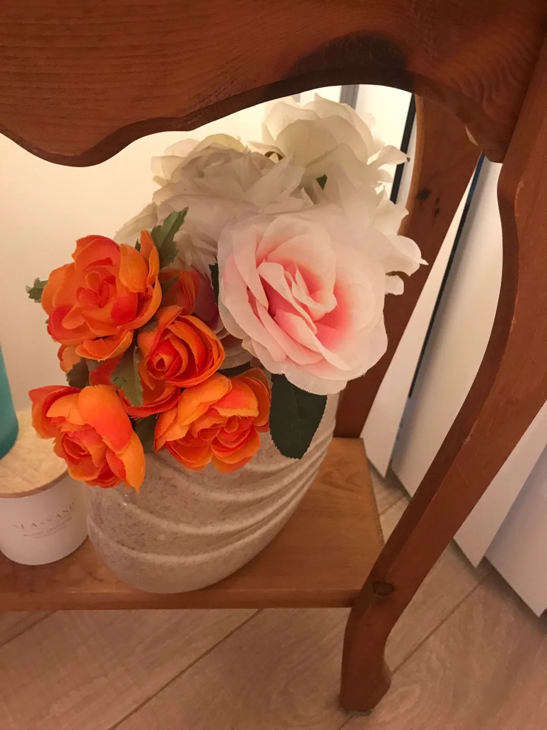 Cream textured vase with artificial flowers image indicator(3)