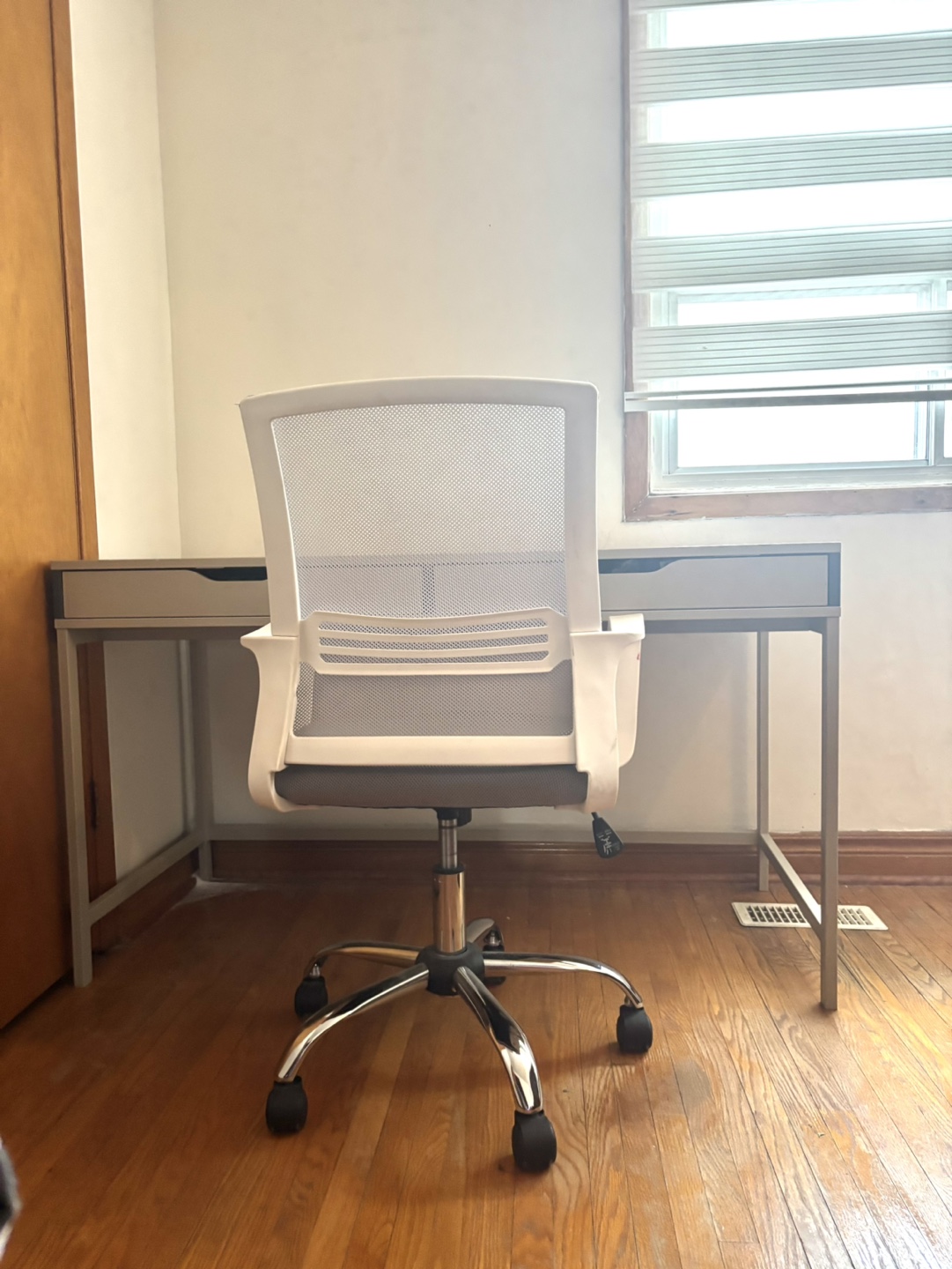 Grey Mesh Office Chair and Desk