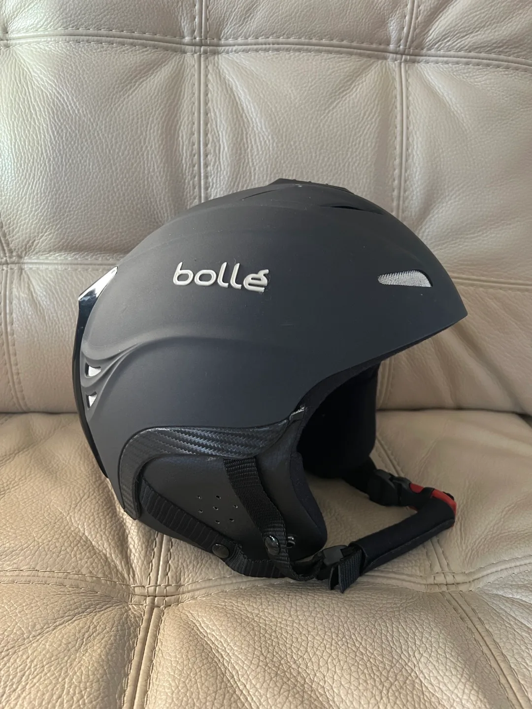 Bolle Ski Helmet (used once) thumbnail