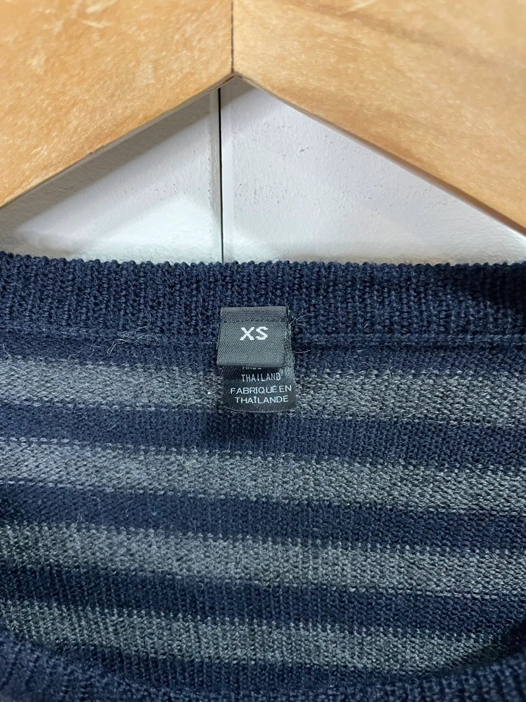 Muji 100% Wool Sweater image indicator(3)