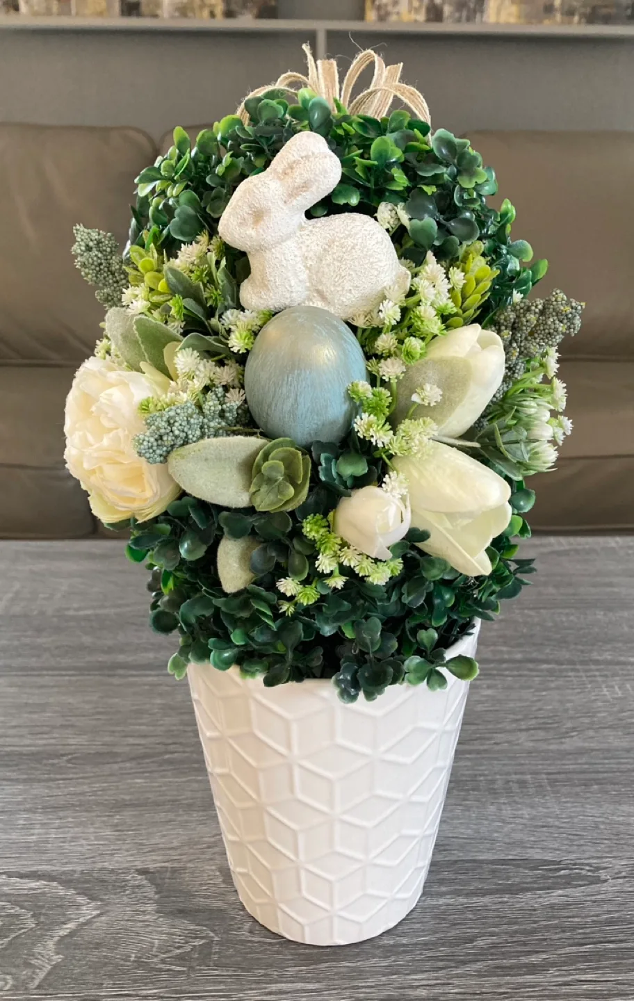 Spring/Easter themed artificial topiary. Stouffville pickup thumbnail