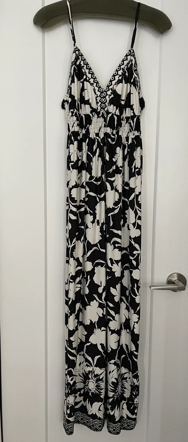 Black and White Floral Maxi Dress thumbnail