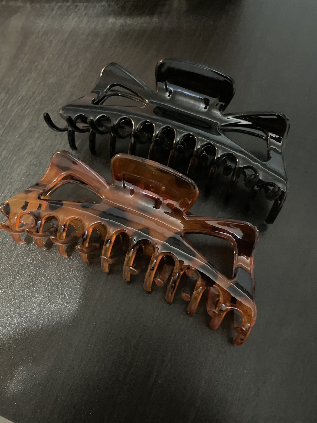 Two Hair Claw Clips - Black and Tortoise