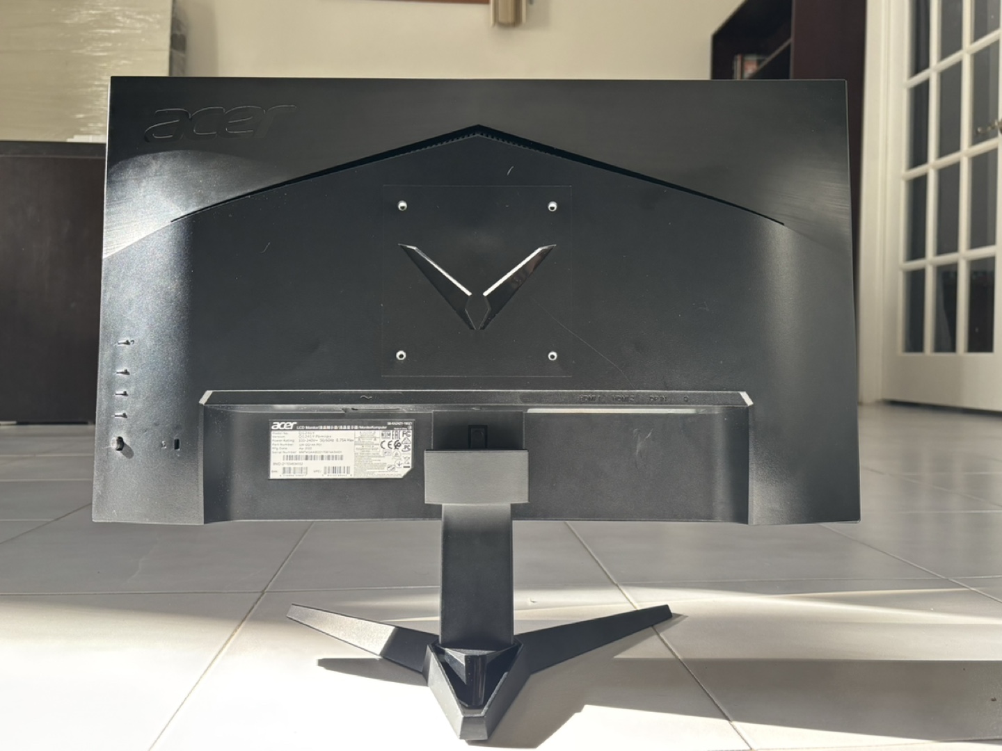 Acer QG241Y 165hz Gaming Monitor - photo 2