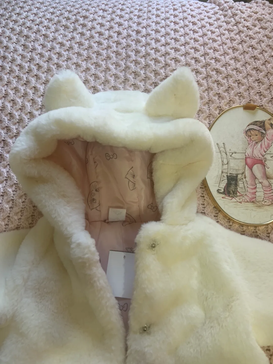 Disney  Baby Girl's White Faux Fur Hooded Coat - Size 12M image indicator(8)