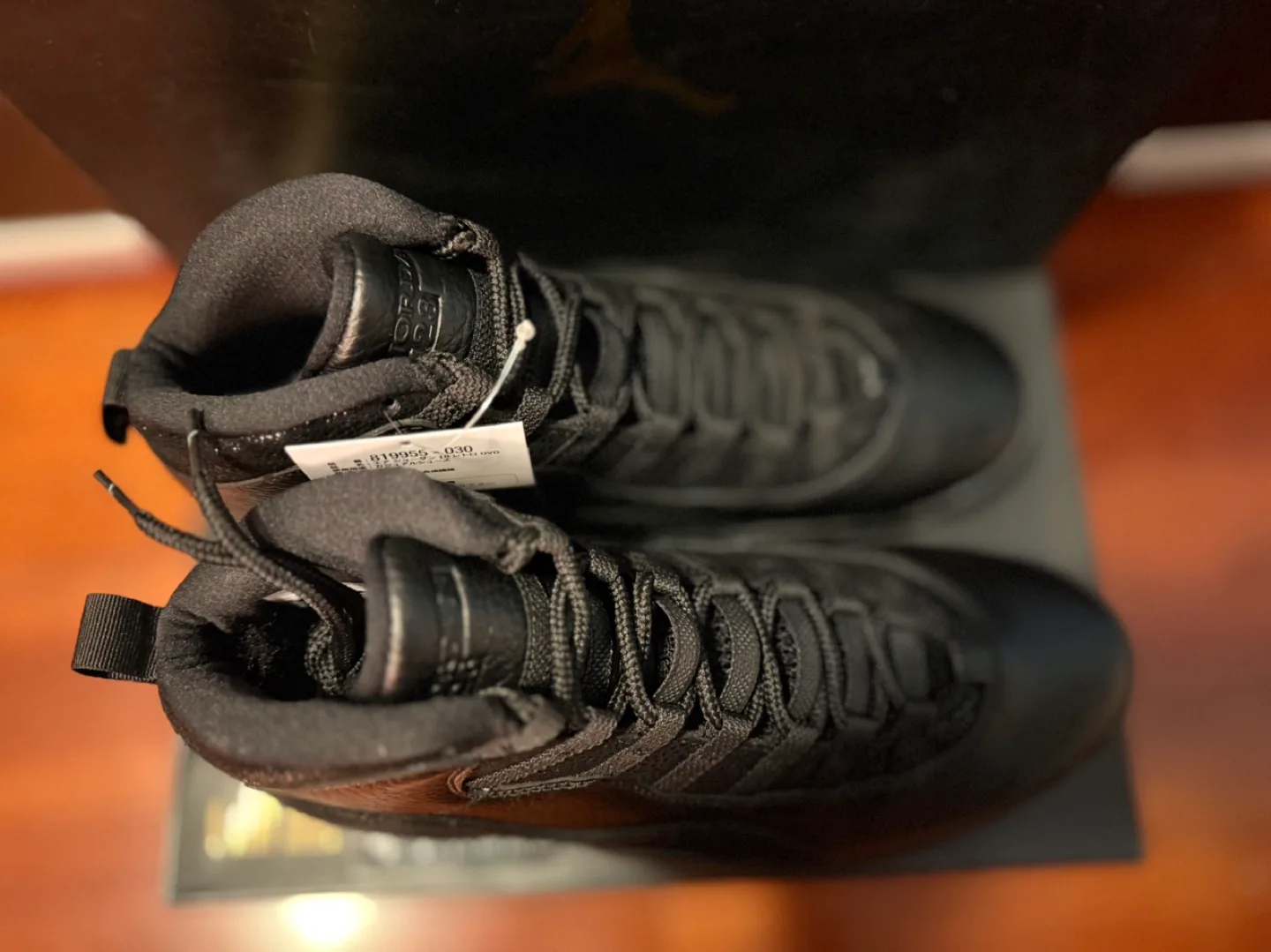 Air Jordan 10 Retro OVO - 10.5M - Black/Black-Metallic Gold image indicator(4)