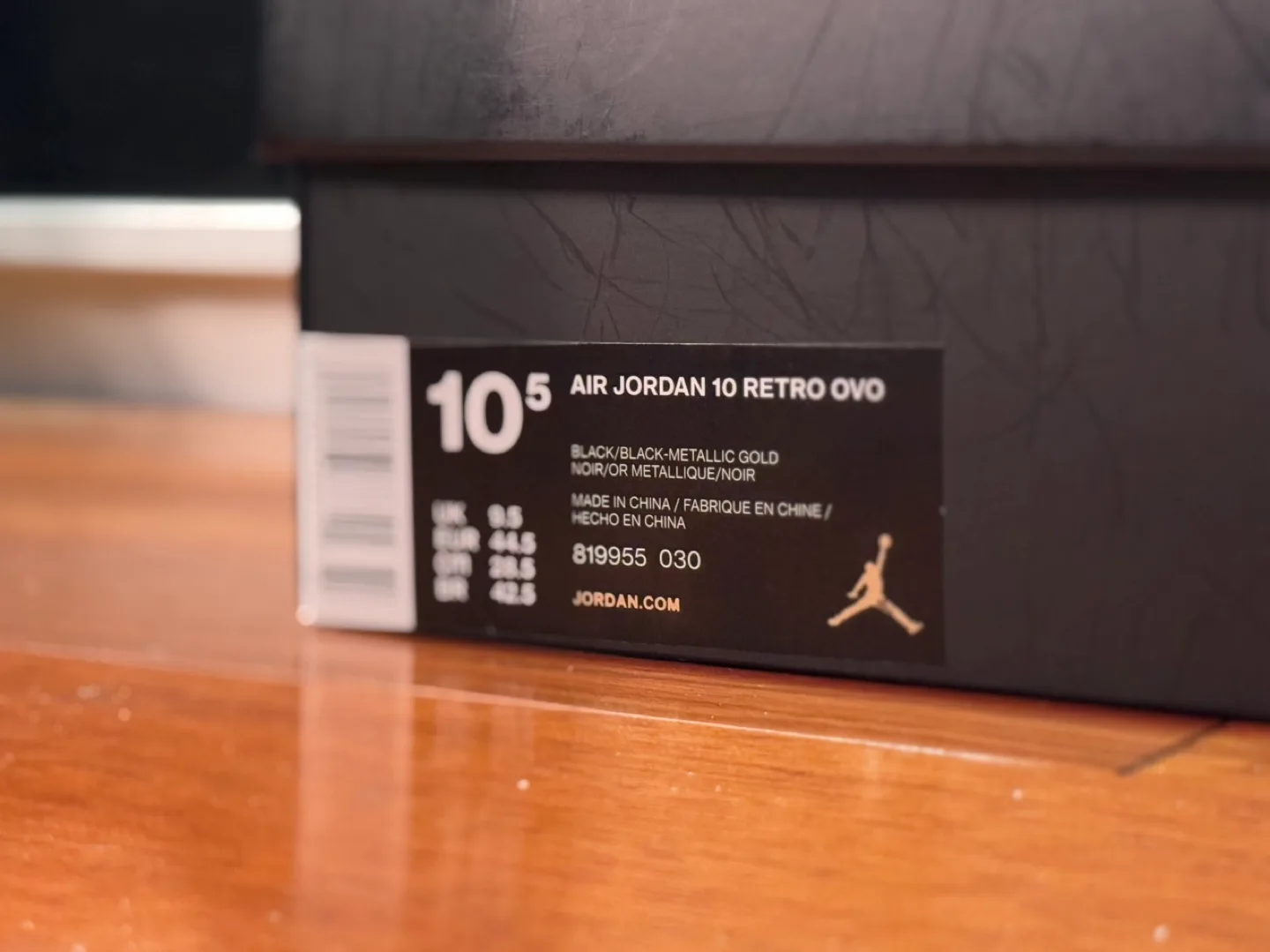 Air Jordan 10 Retro OVO - 10.5M - Black/Black-Metallic Gold image indicator(10)