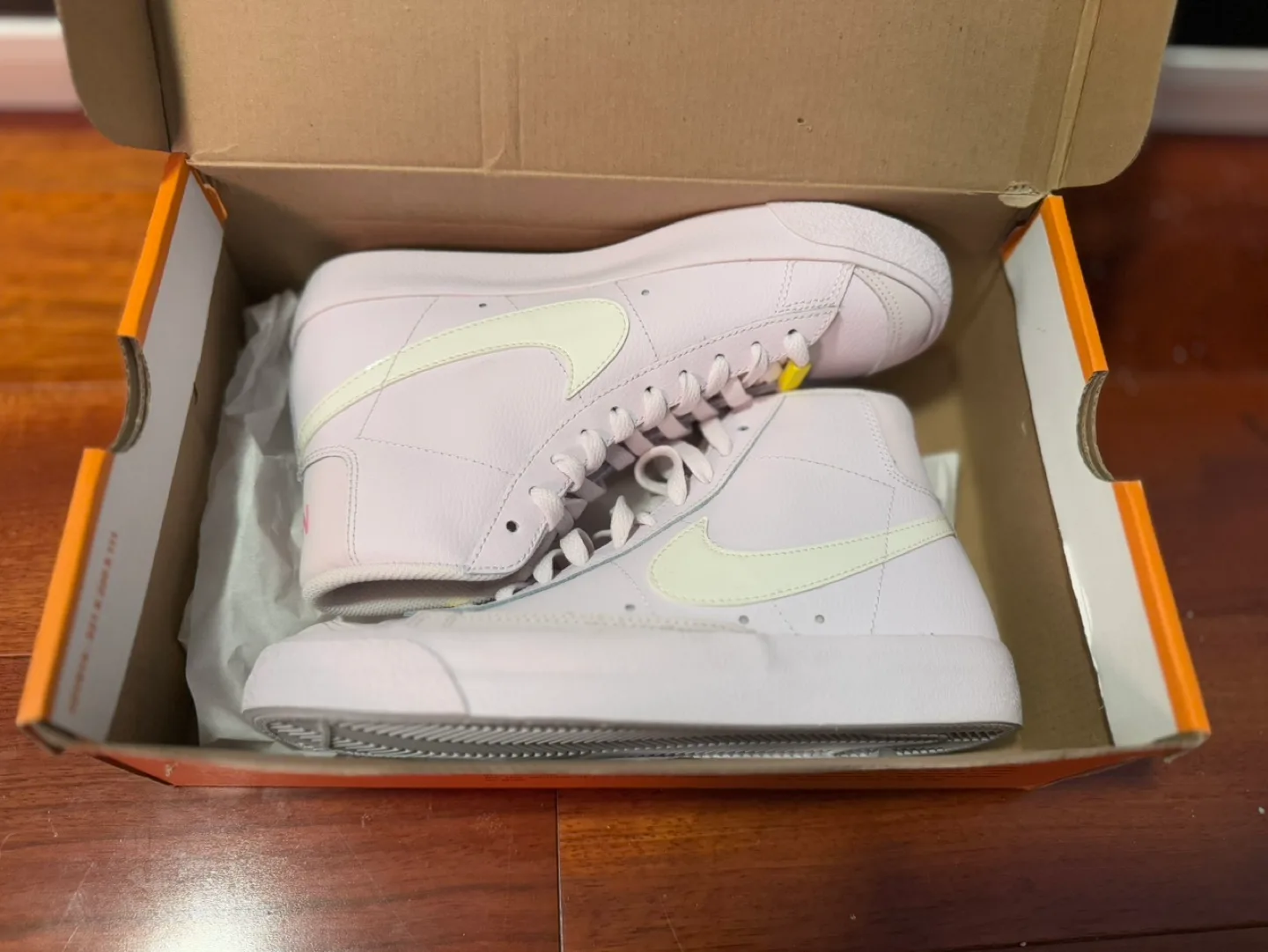 Women’s Nike Blazer Mid ‘77 - 8W/6.5M - Violet/Sail-Digital Pink image indicator(6)