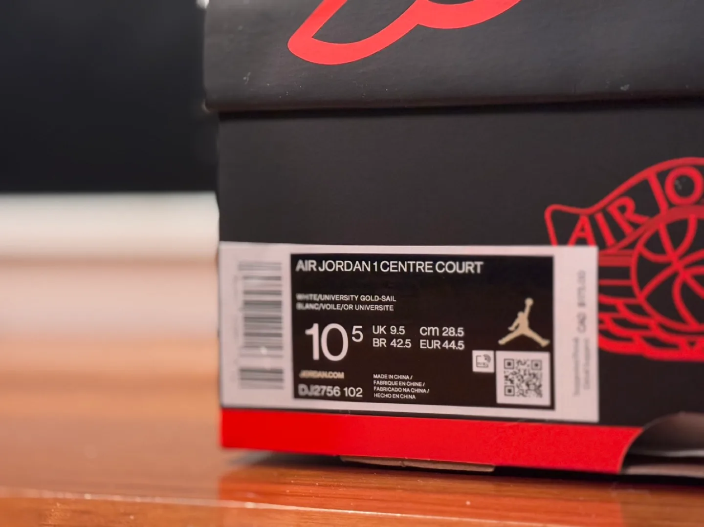 Air Jordan 1 Centre Court - 10.5M - White/University Gold-Sail image indicator(7)