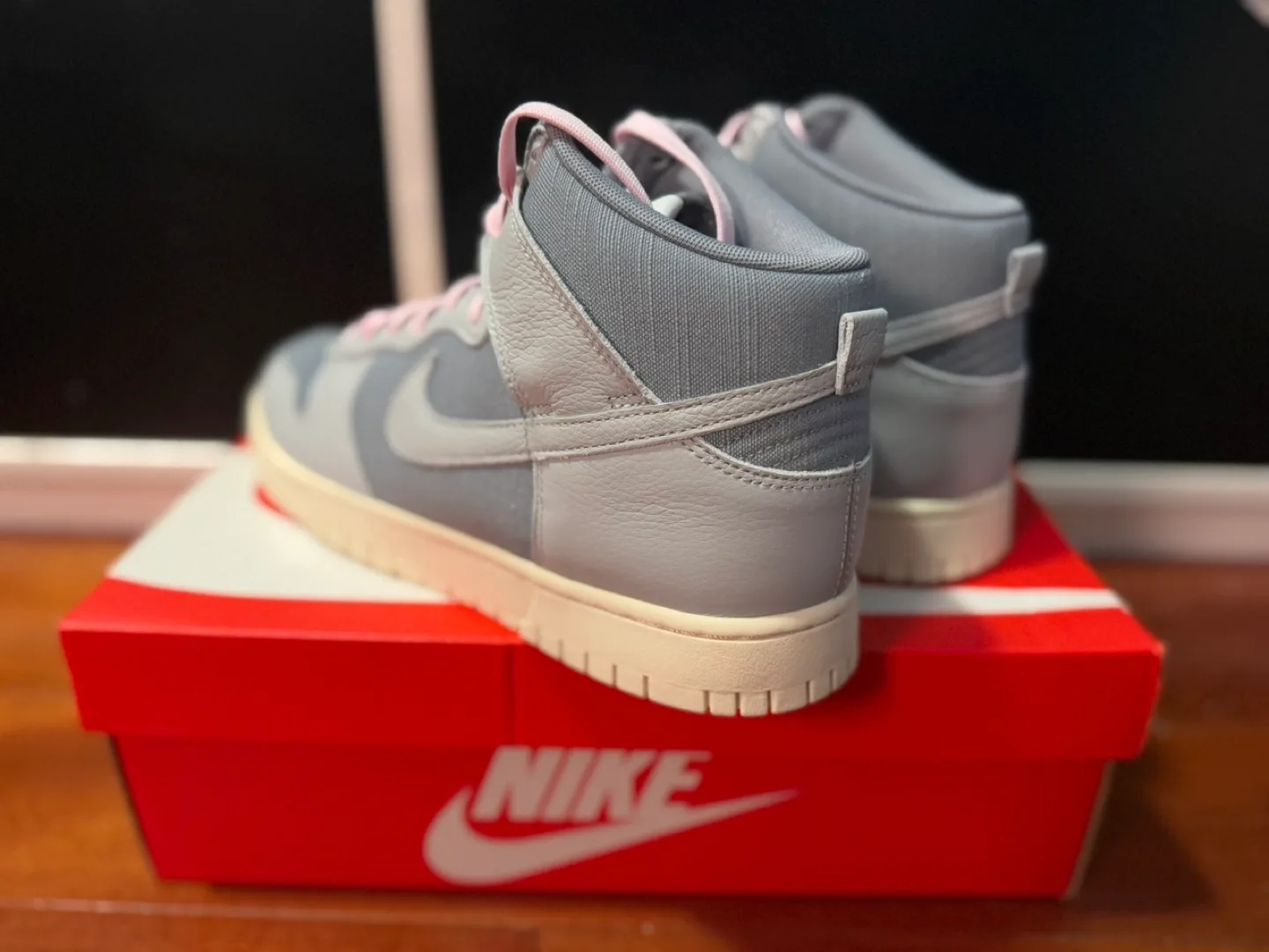 Nike Dunk Hi Retro PRM - 10.5M/12W - LT Smoke Grey/Grey Fog-Sail image indicator(2)