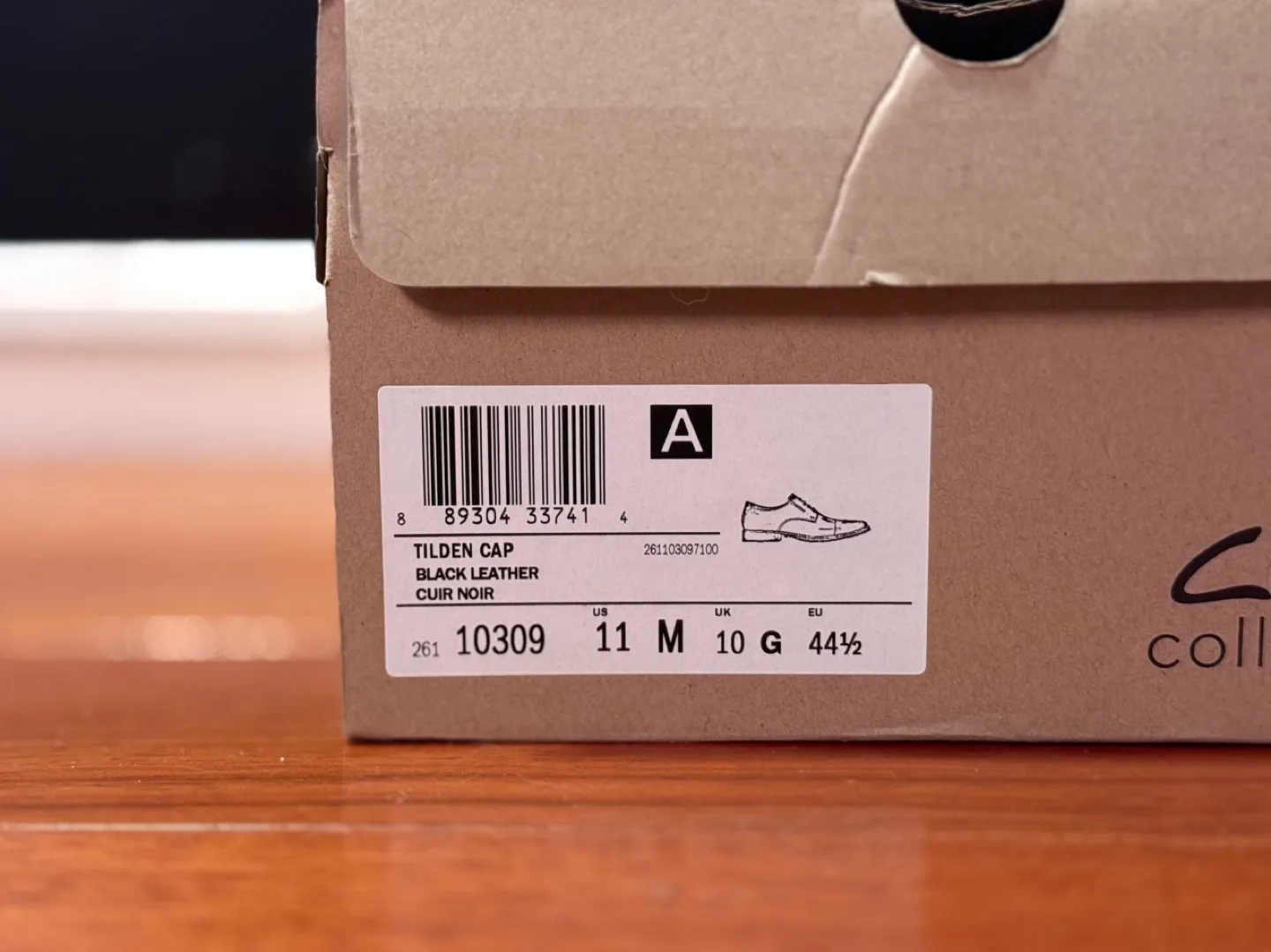 Clarks Tilden Cap - 11M - Black Leather Dress Shoe image indicator(7)