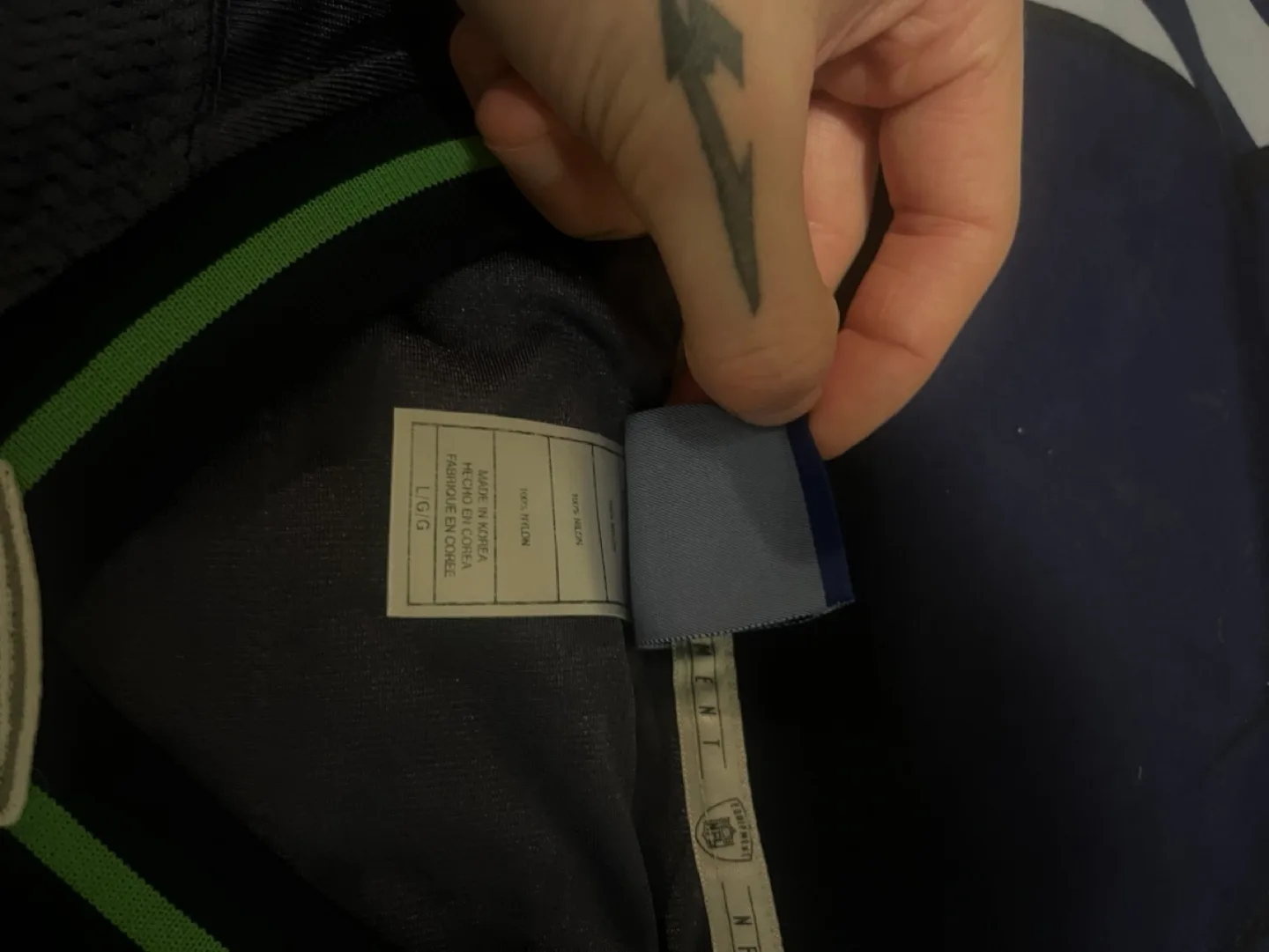 Matt Hasselbeck #8 Seattle Seahawks Jersey image indicator(3)