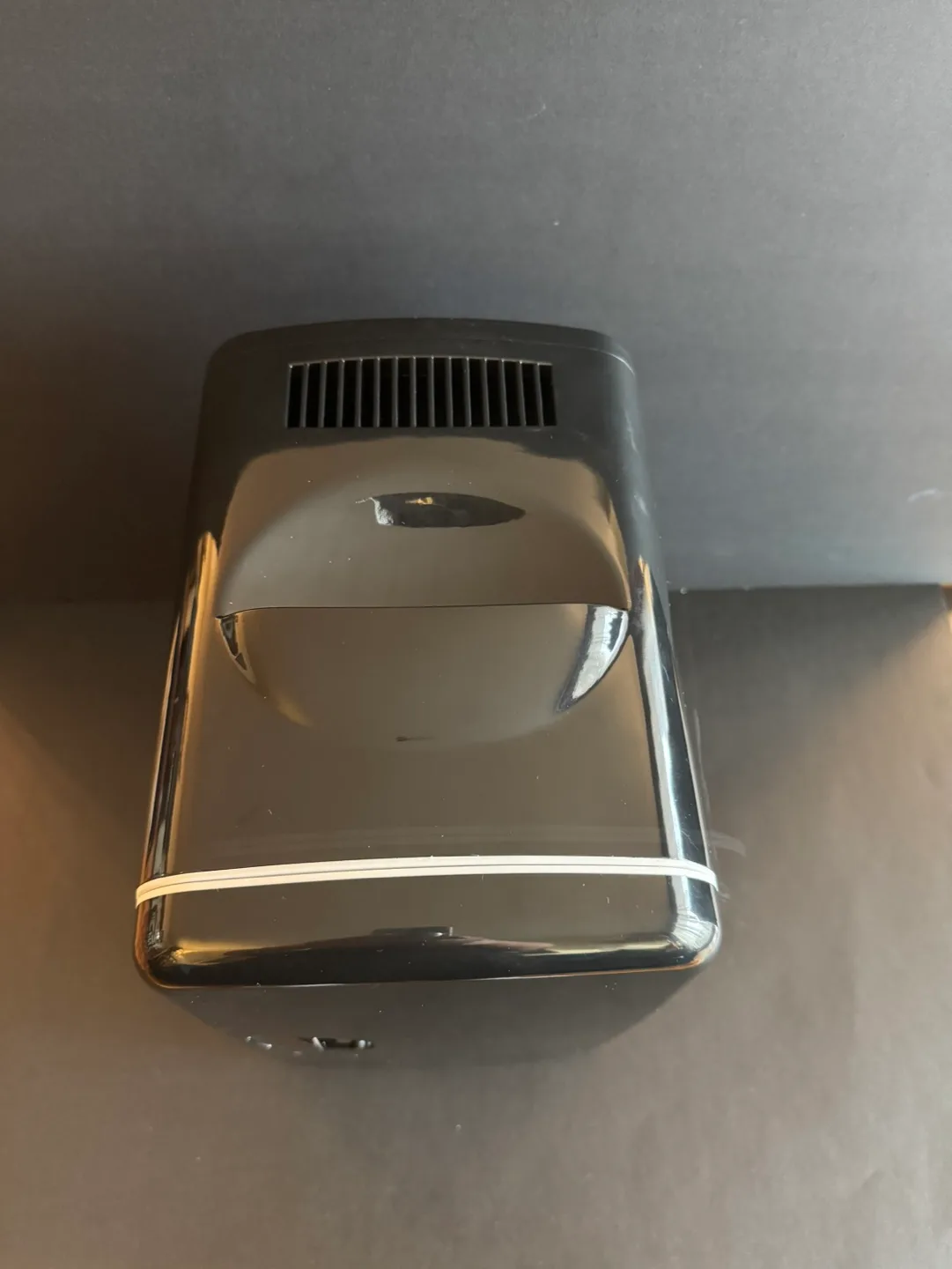 Emerson  Portable Mini Fridge image indicator(4)