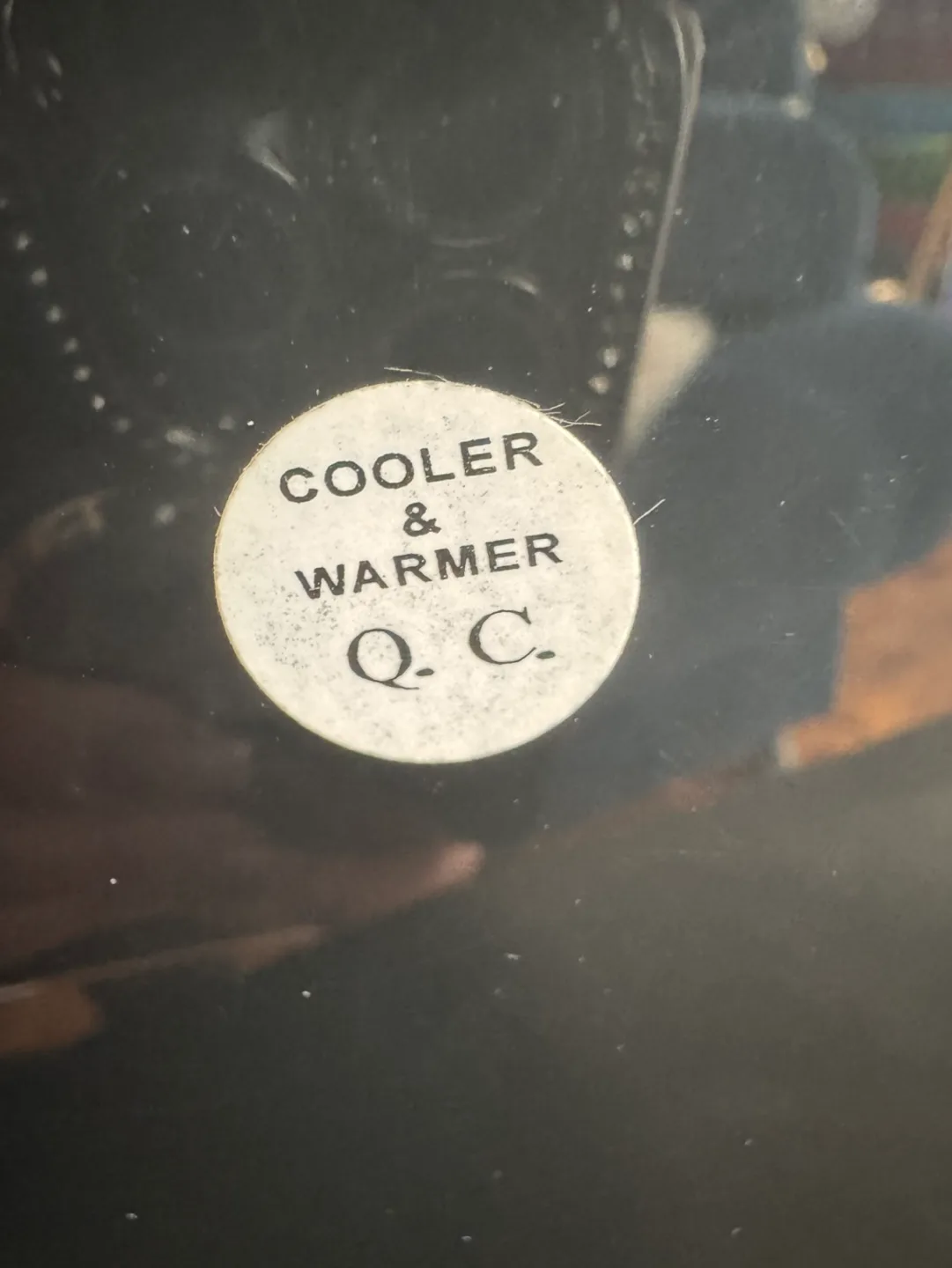 Emerson  Portable Mini Fridge image indicator(10)