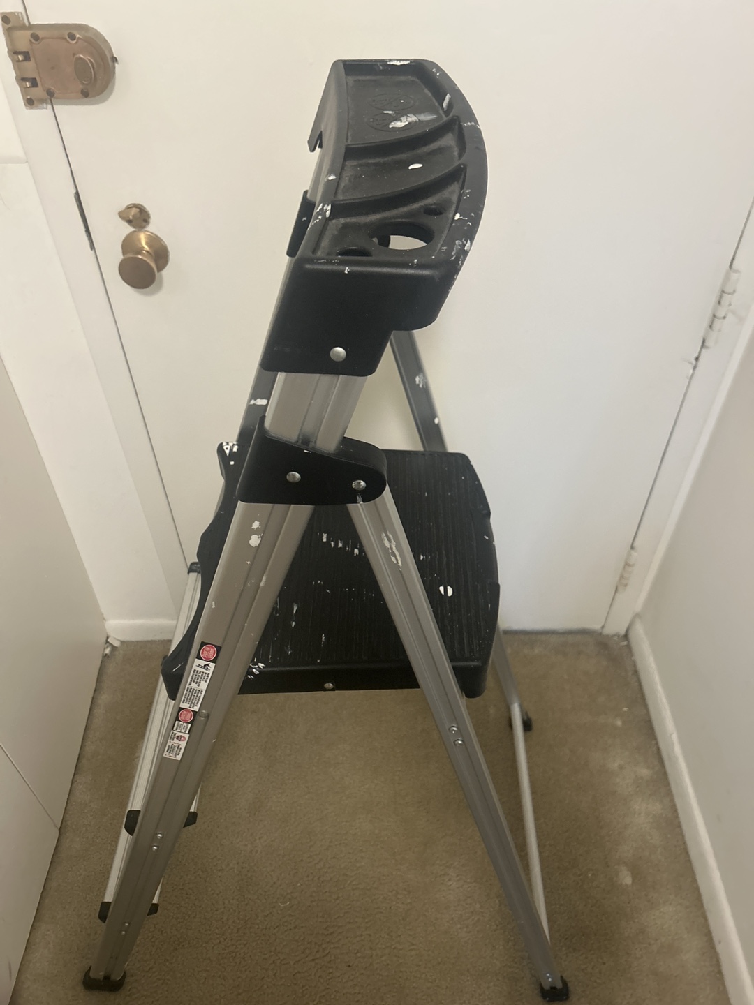 3-Step Aluminum Step Ladder - photo 5