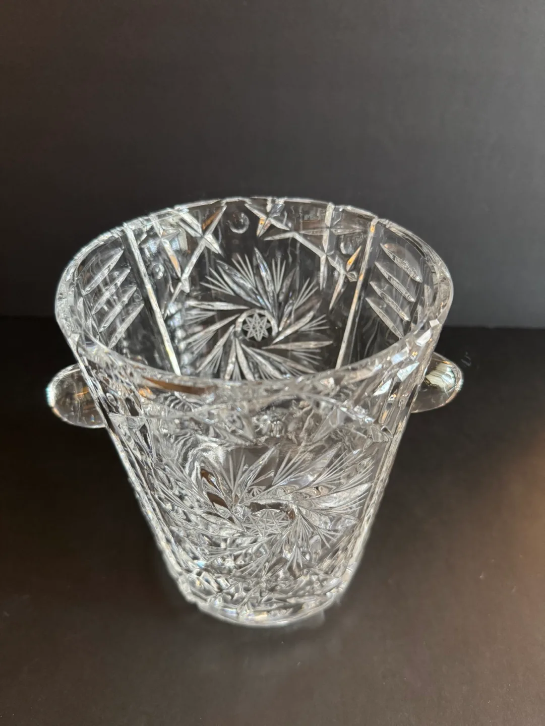 Vintage Crystal Ice Bucket with Handles image indicator(5)