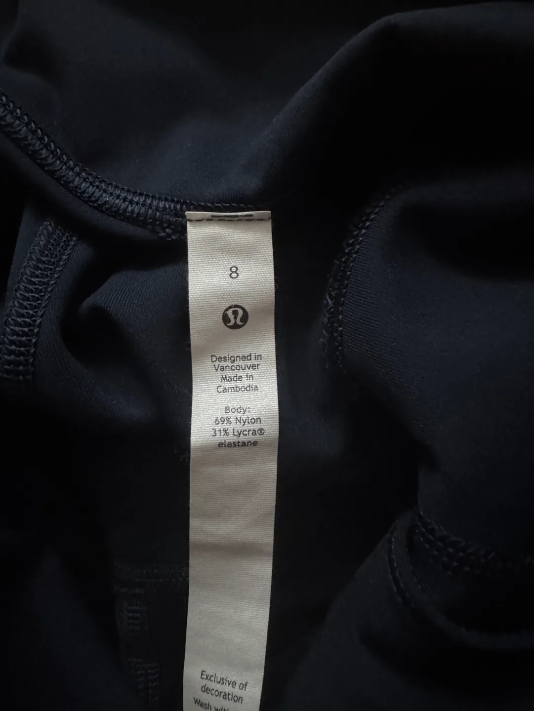 Lululemon Navy Leggings Size 8 image indicator(2)