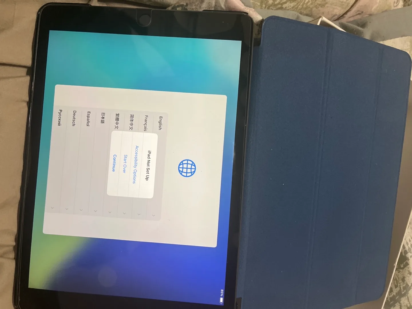 iPad 9th Generation 64GB Wi-Fi - Space Grey with Case image indicator(2)