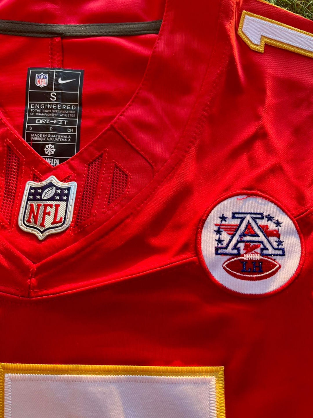 Patrick Mahomes Kansas City Chiefs NFL Jersey - photo 2