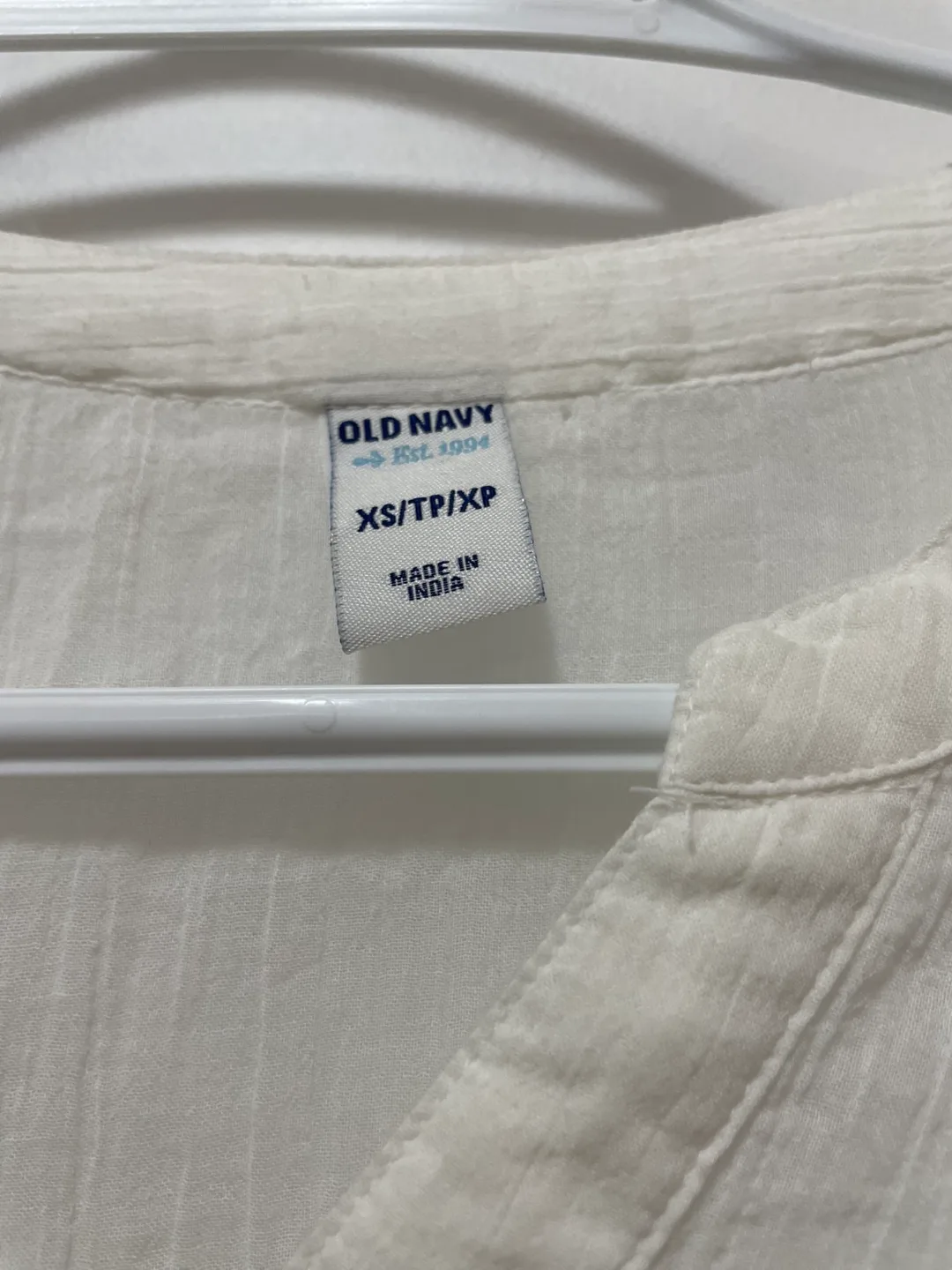 Old Navy White Long Sleeve Blouse - XS image indicator(2)