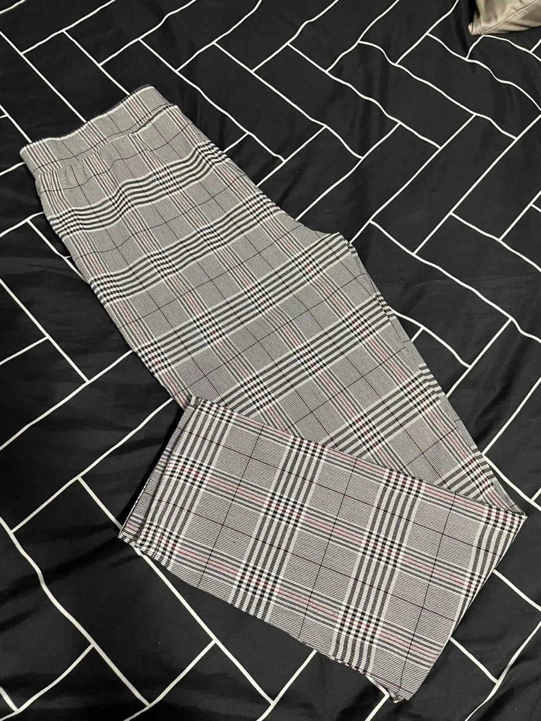 Women's Grey and White Plaid Pants image indicator(3)