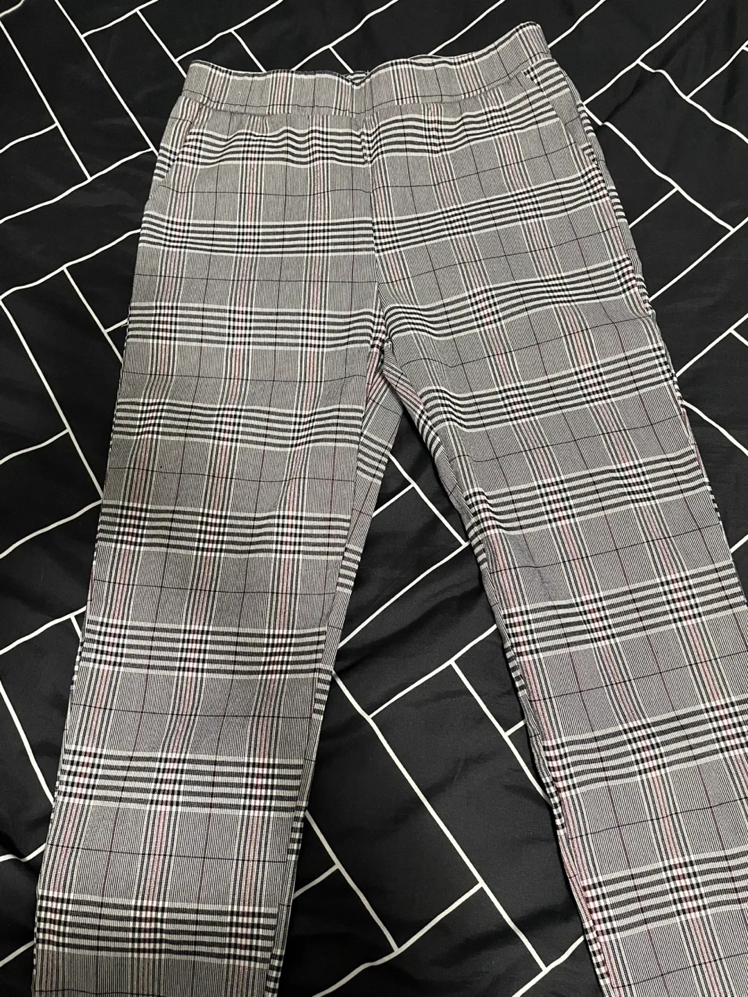 Women's Grey and White Plaid Pants image indicator(2)