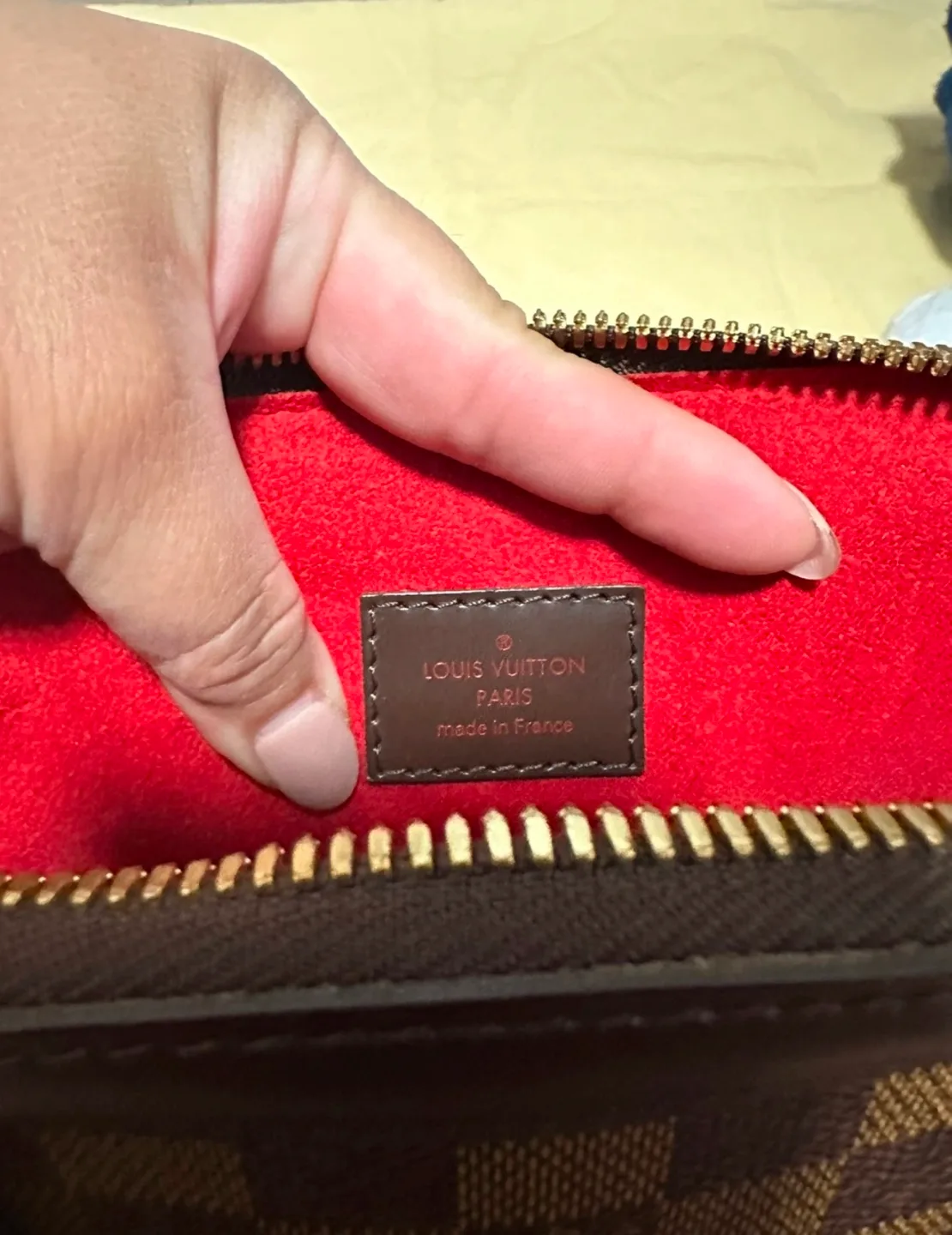 Authentic Louis Vuitton Damier Trevi PM image indicator(3)