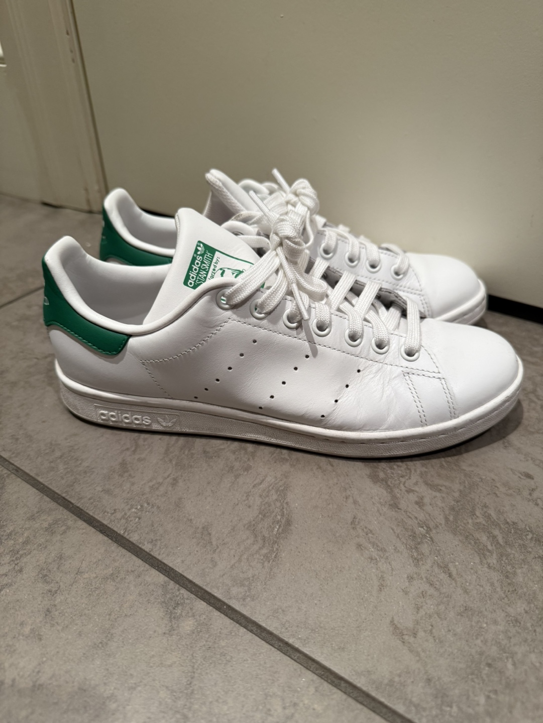 Adidas Stan Smith - Men’s US 7, UK 6.5, FR 40 - photo 2