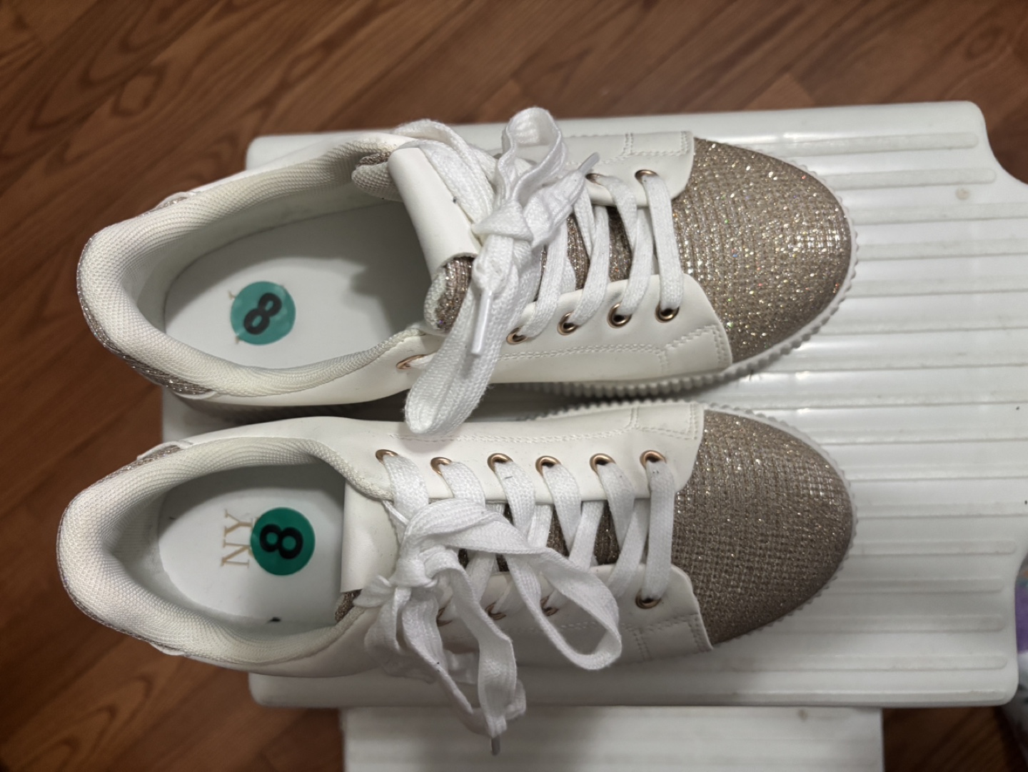 Women’s size 8 shoes - photo 2
