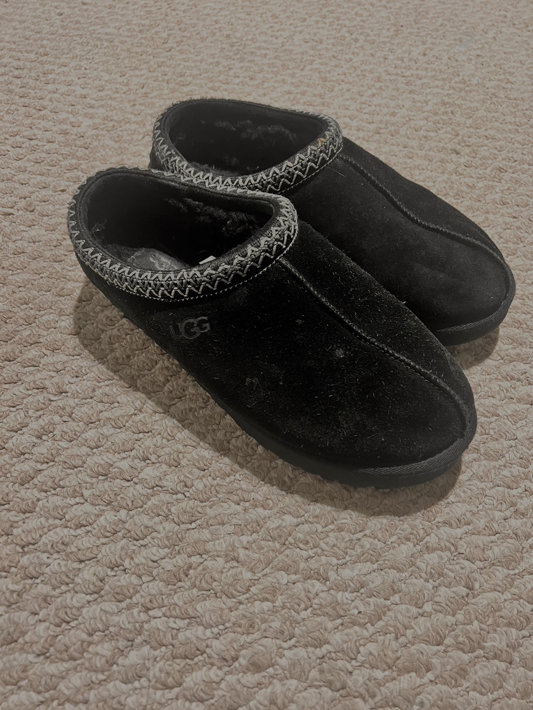 UGG Tasman size 11 US