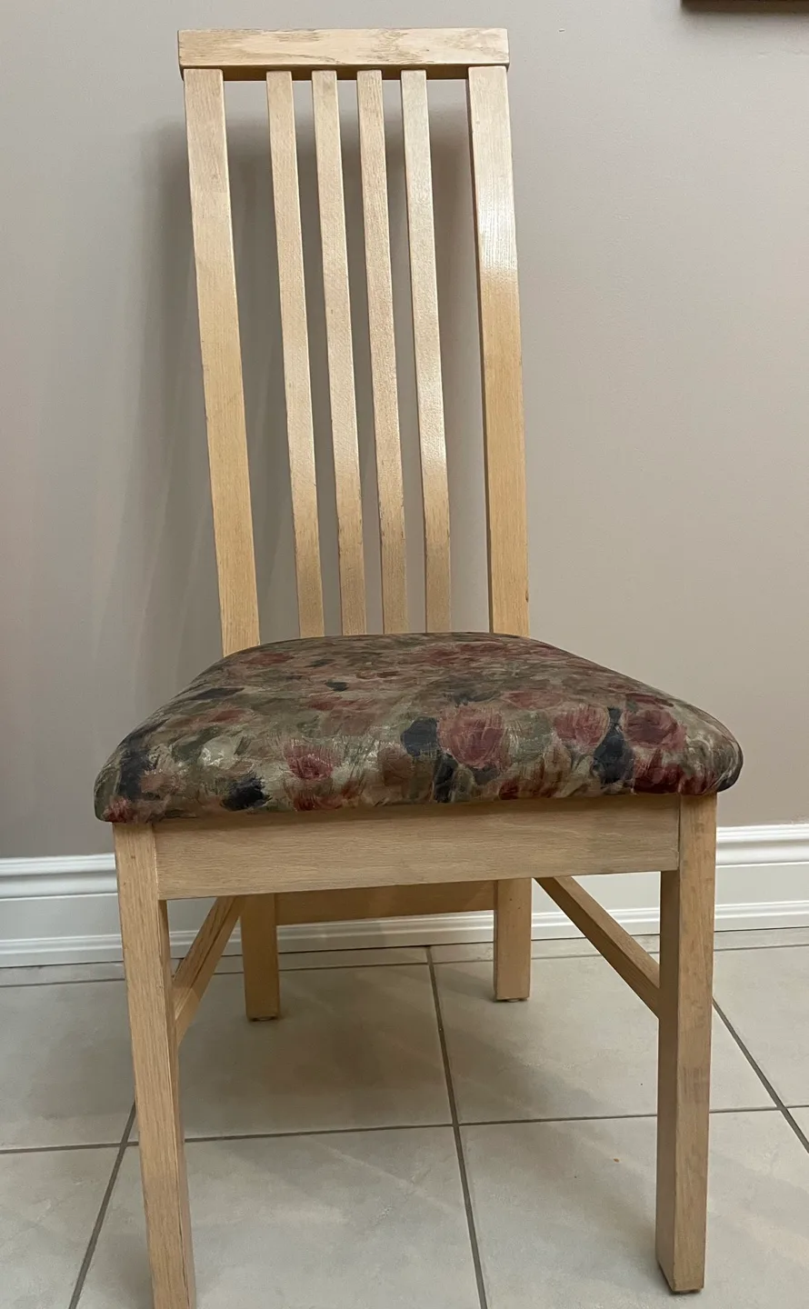 Solid Oak - Oval Dining Table Set with 8 Chairs image indicator(4)