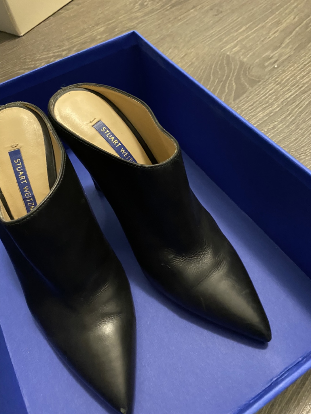 Stuart Weitzman Black Leather Pointed Toe Mules