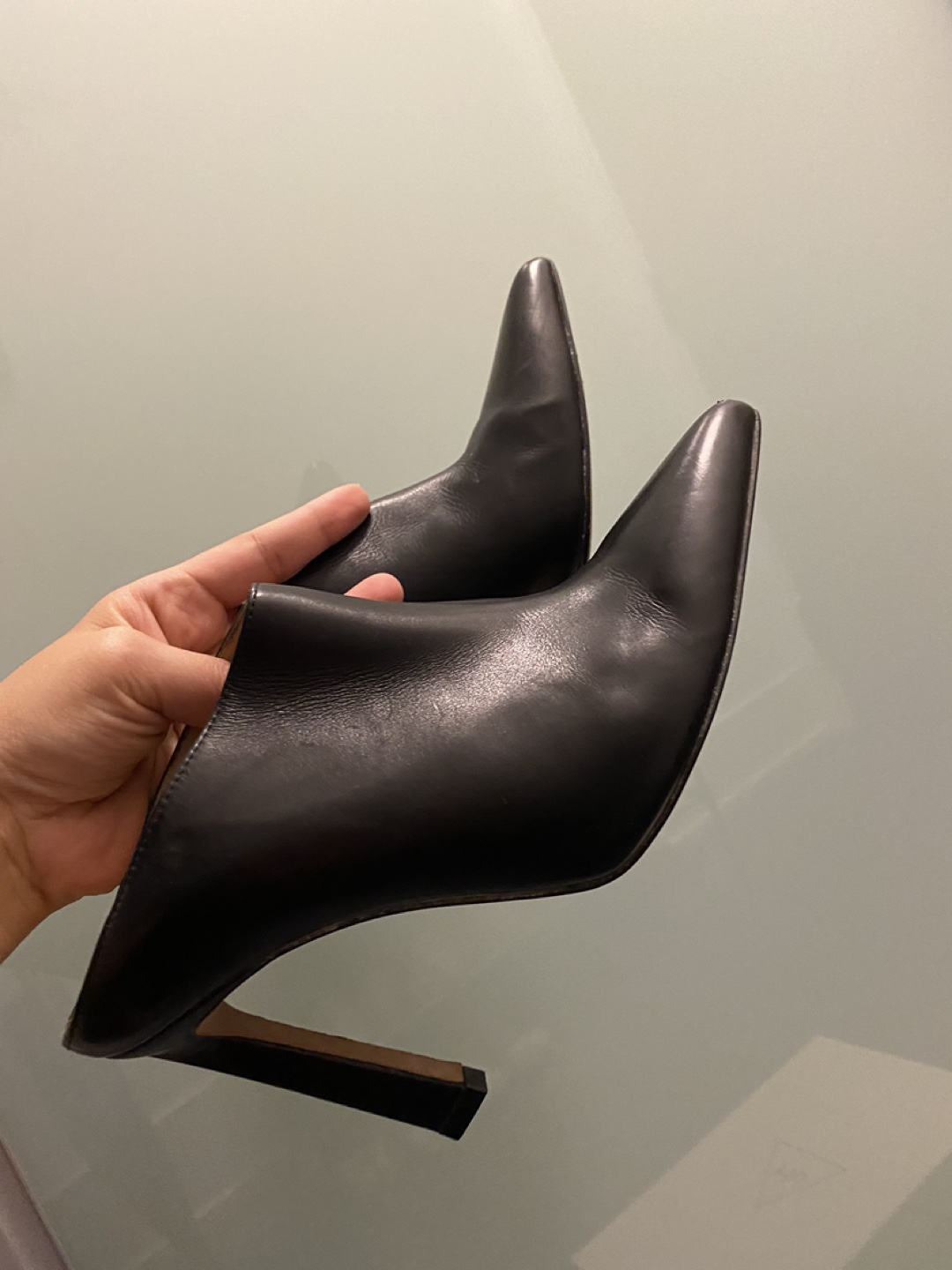 Stuart Weitzman Black Leather Pointed Toe Mules - photo 4