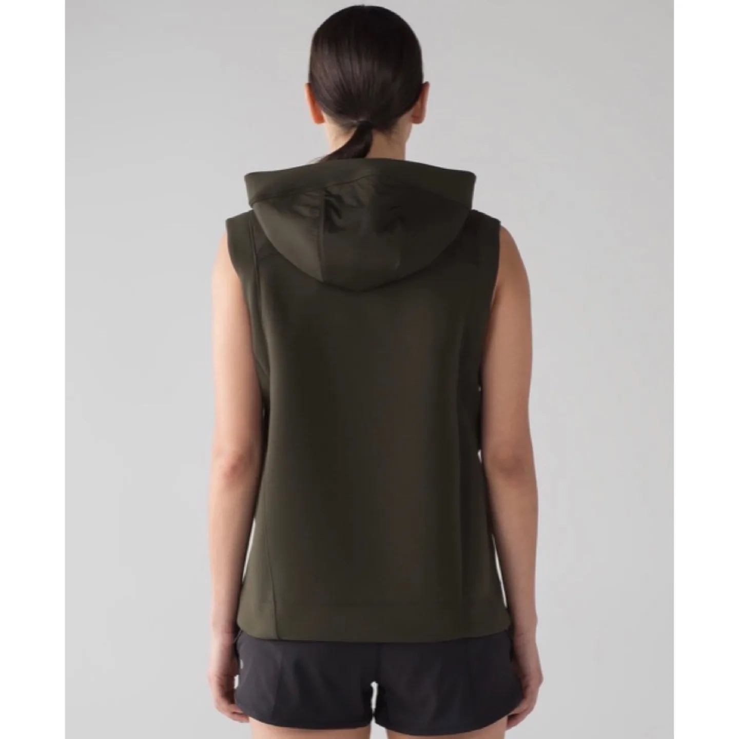 Lululemon Vest Size 8 image indicator(6)