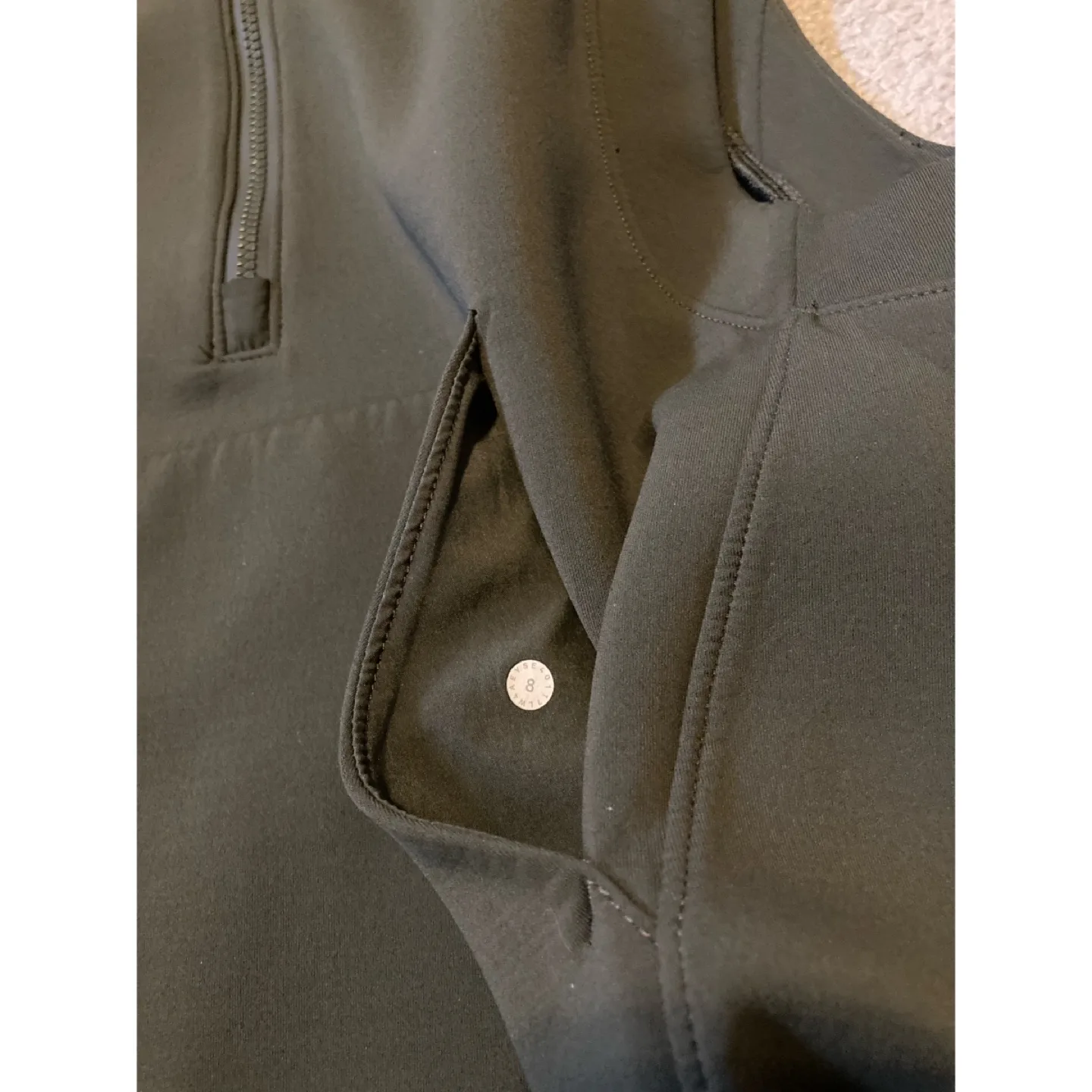 Lululemon Vest Size 8 image indicator(4)