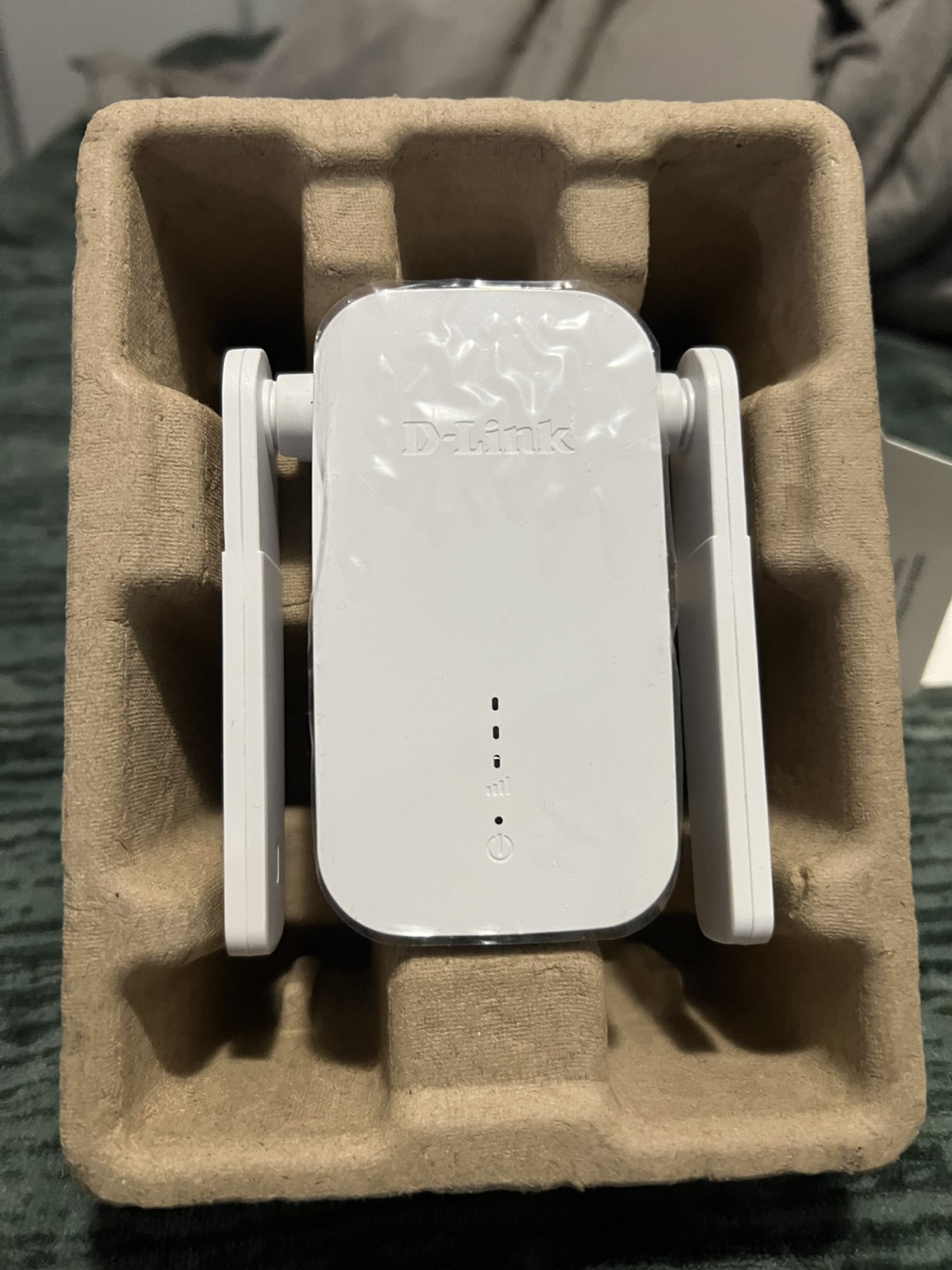 D-Link AC1200 wifi Range Extender - DAP-1610 - photo 5