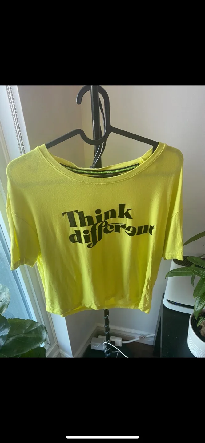 Women  cloth bundle-trendy tops image indicator(10)