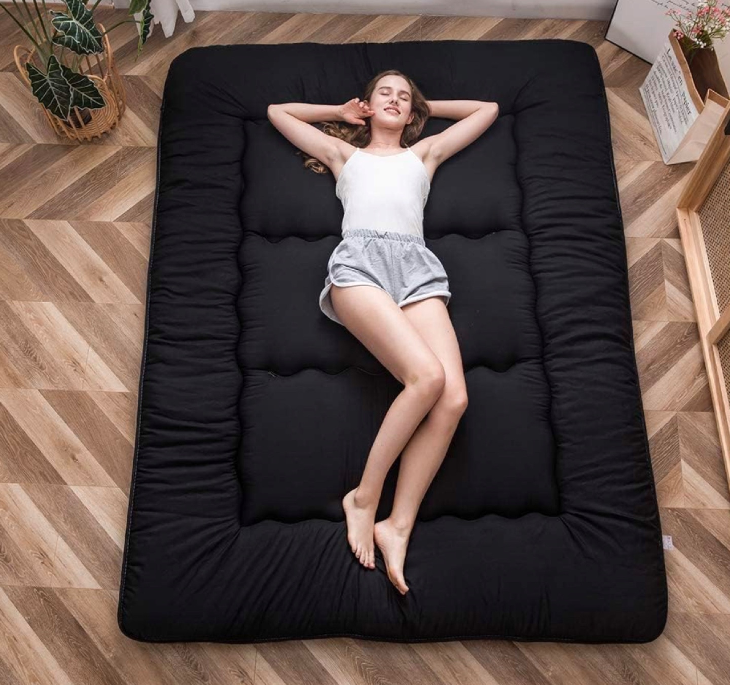 4 inch Queen size  Futon Mattress - Black